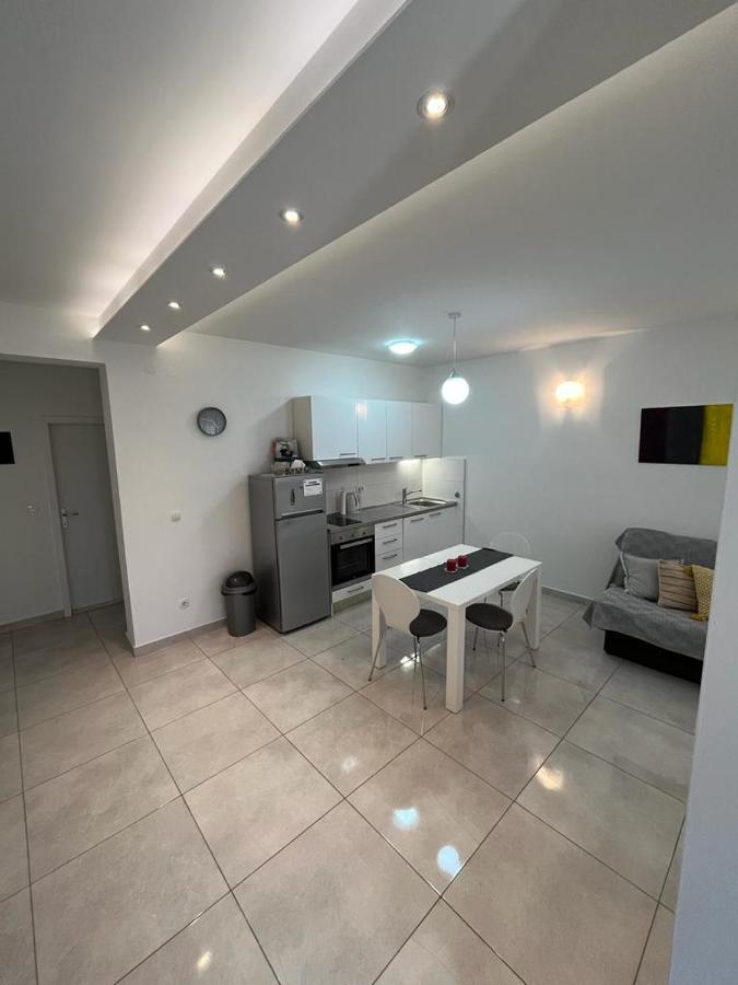 Apartament Apartman Cezar Stobreč Zewnętrze zdjęcie