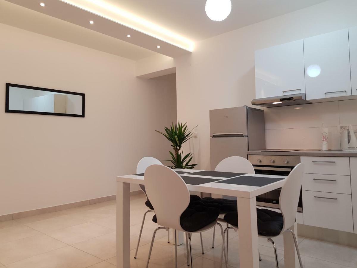 Apartament Apartman Cezar Stobreč Zewnętrze zdjęcie