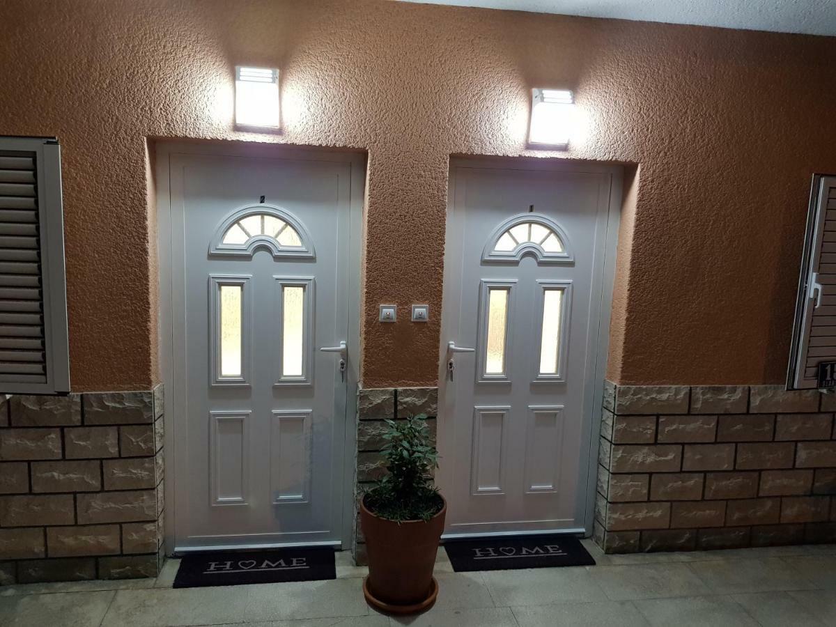 Apartament Apartman Cezar Stobreč Zewnętrze zdjęcie