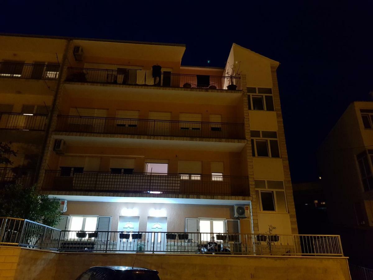 Apartament Apartman Cezar Stobreč Zewnętrze zdjęcie