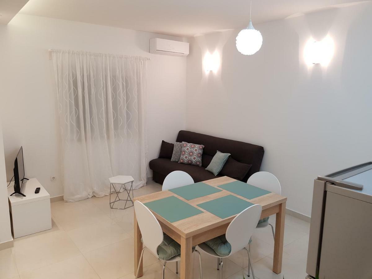 Apartament Apartman Cezar Stobreč Zewnętrze zdjęcie