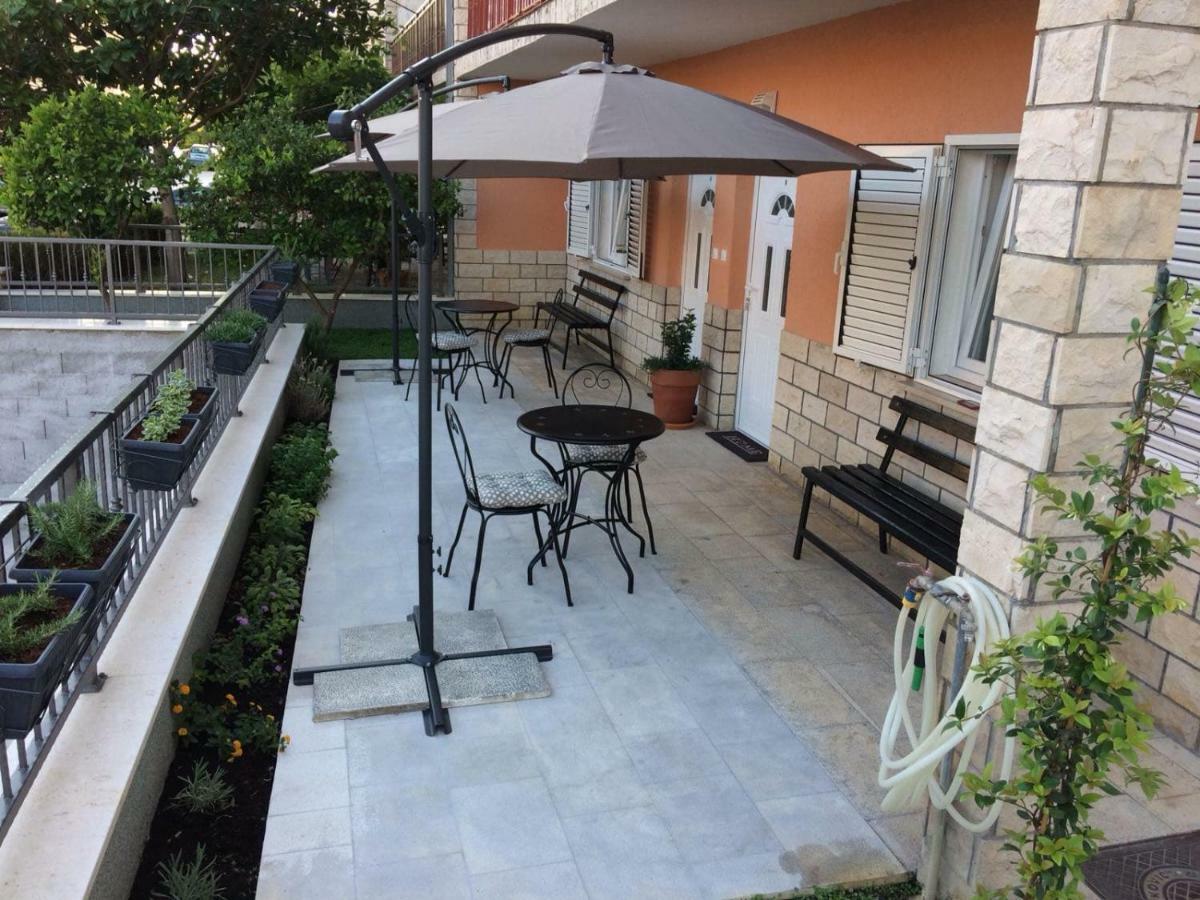 Apartament Apartman Cezar Stobreč Zewnętrze zdjęcie